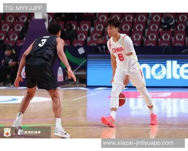 周琦与赵睿翟晓川方硕合影定妆照迎新赛季期待再创佳绩